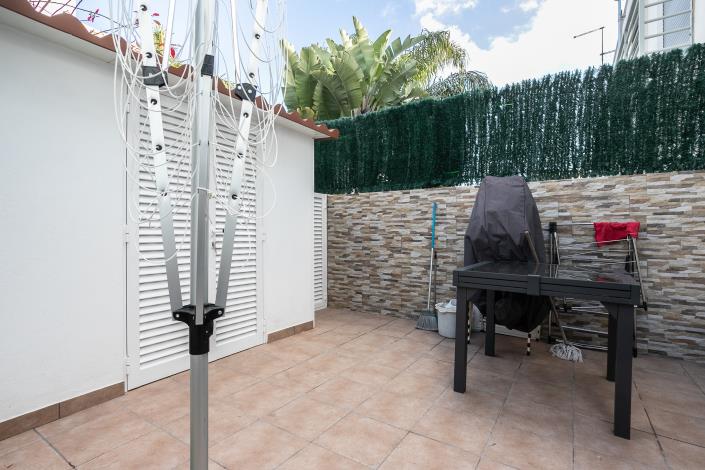 Image No.14-2 Bed Townhouse for sale