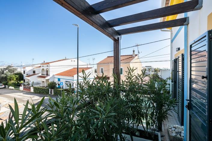 Image No.20-5 Bed Semi-Detached for sale