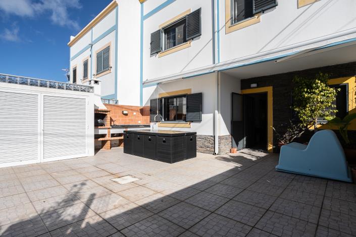 Image No.41-5 Bed Semi-Detached for sale