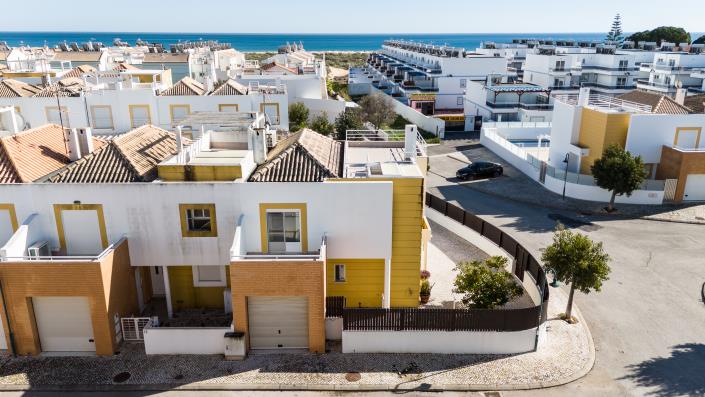 Image No.3-3 Bed Semi-Detached for sale