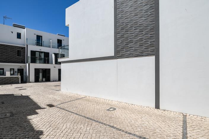 Image No.6-5 Bed Townhouse for sale