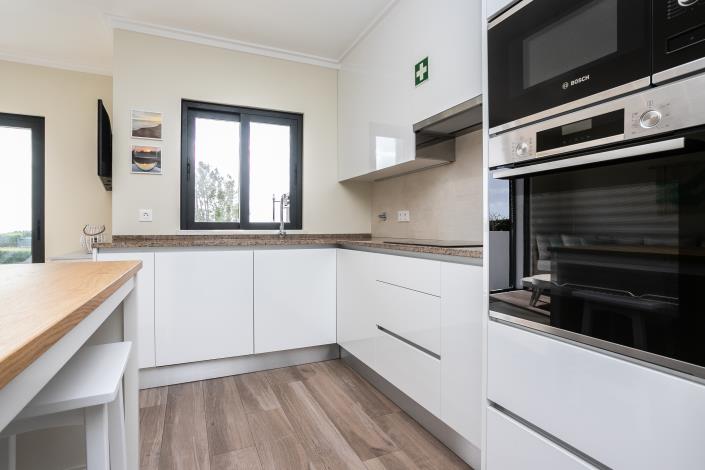 Image No.15-5 Bed Townhouse for sale