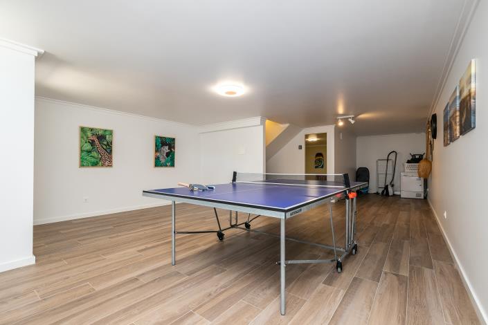 Image No.22-5 Bed Townhouse for sale