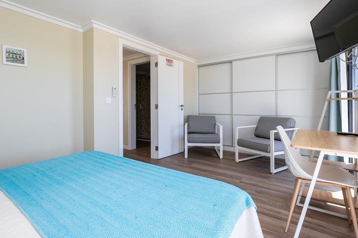 Image No.44-5 Bed Townhouse for sale