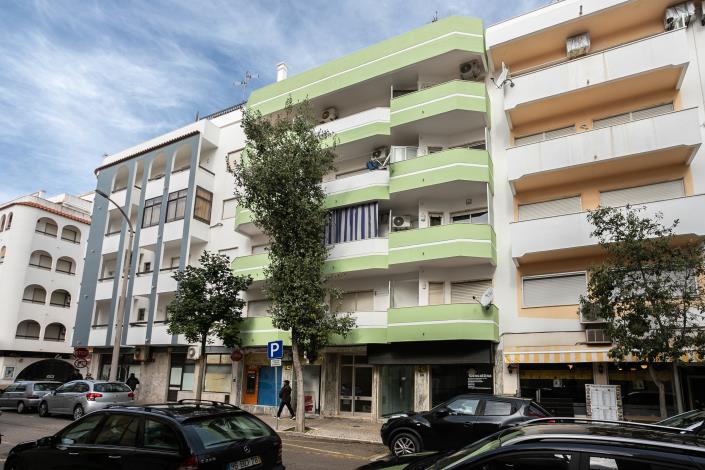 Image No.23-1 Bed Apartment for sale