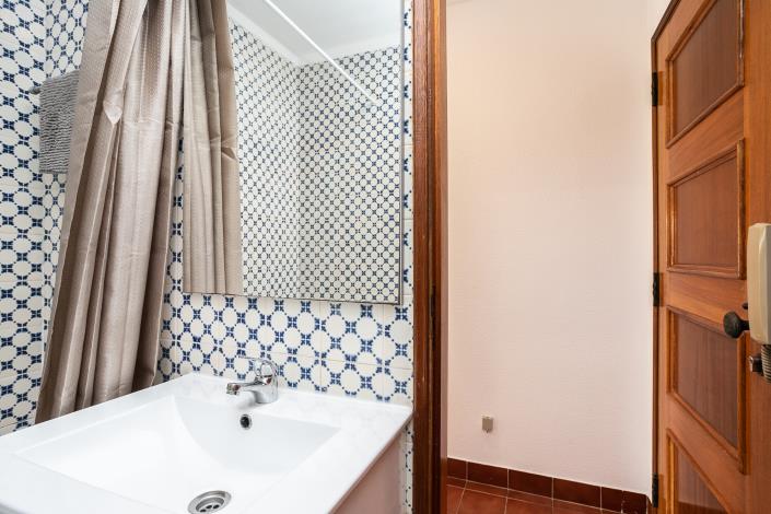 Image No.18-1 Bed Apartment for sale