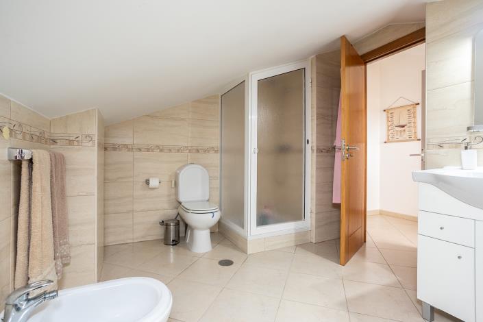 Image No.29-4 Bed Duplex for sale