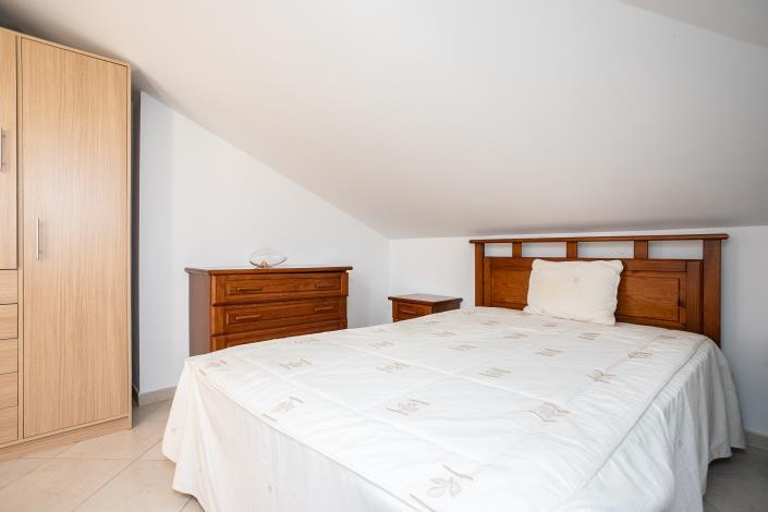 Image No.31-4 Bed Duplex for sale