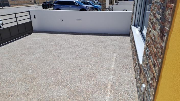 Image No.8-3 Bed Townhouse for sale