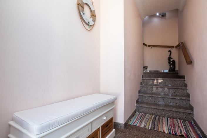 Image No.4-3 Bed House for sale