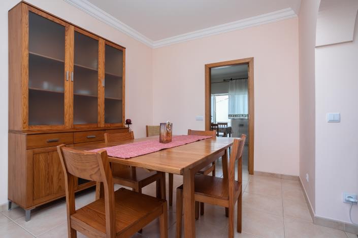 Image No.16-3 Bed House for sale