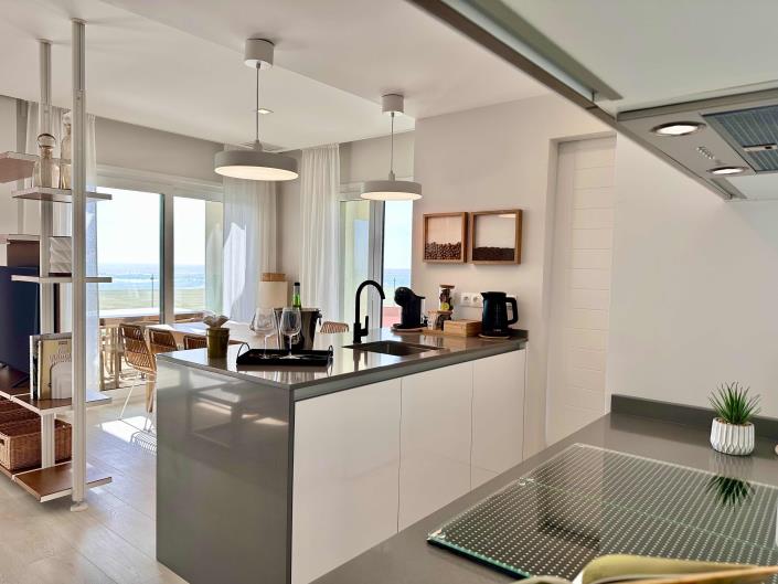 Image No.8-2 Bed Apartment for sale