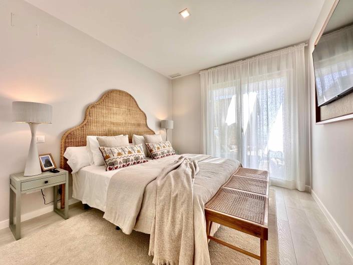 Image No.11-2 Bed Apartment for sale