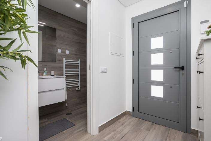 Image No.4-5 Bed Townhouse for sale