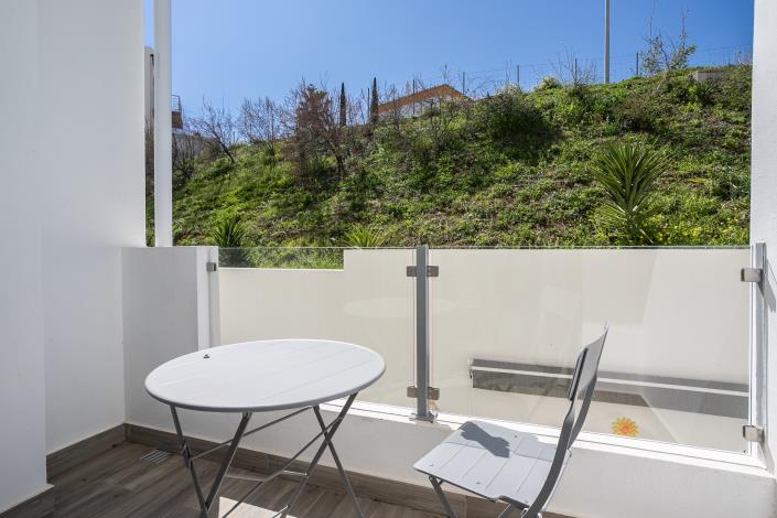 Image No.24-5 Bed Townhouse for sale