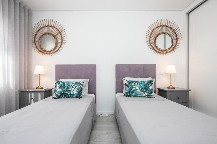 Image No.30-5 Bed Townhouse for sale