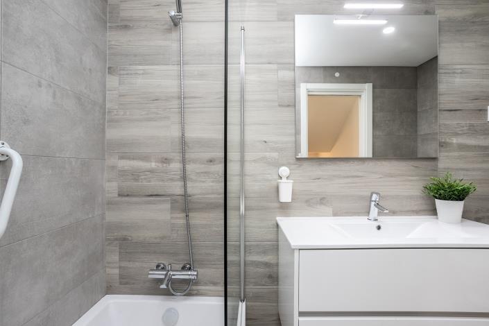 Image No.33-5 Bed Townhouse for sale