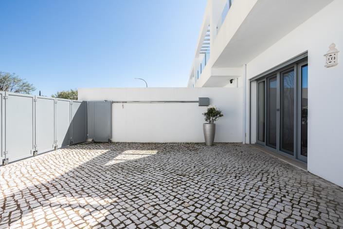 Image No.54-5 Bed Townhouse for sale