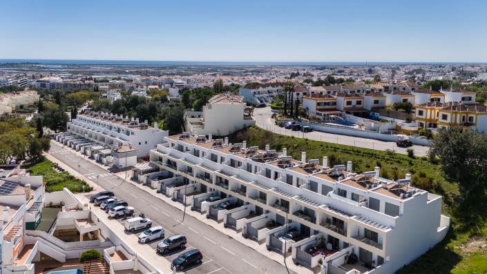 Image No.57-5 Bed Townhouse for sale