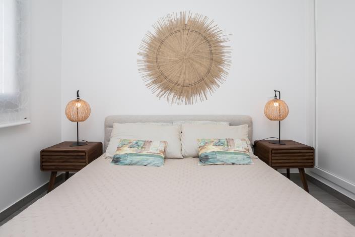 Image No.20-2 Bed Apartment for sale