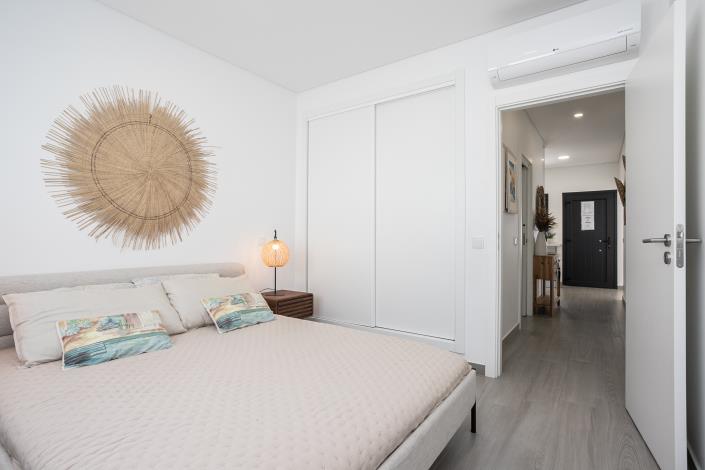 Image No.21-2 Bed Apartment for sale