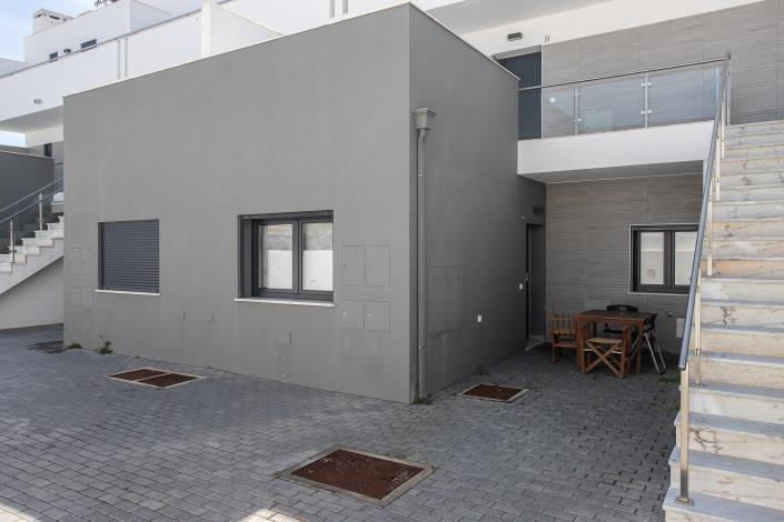 Image No.26-2 Bed Apartment for sale