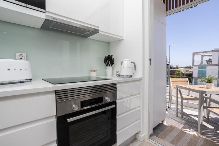 Image No.12-2 Bed Apartment for sale