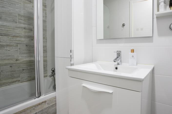 Image No.22-2 Bed Apartment for sale