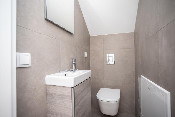 Image No.18-4 Bed Semi-Detached for sale