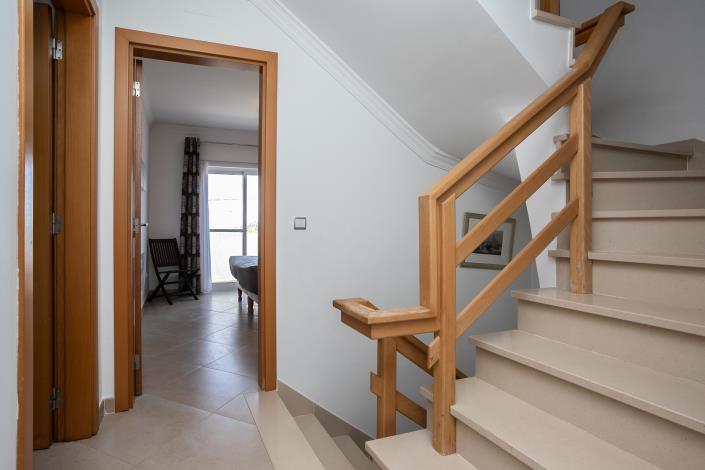 Image No.24-4 Bed Semi-Detached for sale