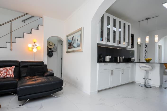 Image No.12-3 Bed Semi-Detached for sale