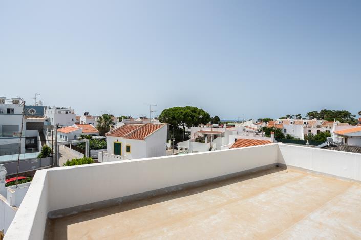 Image No.47-3 Bed Semi-Detached for sale