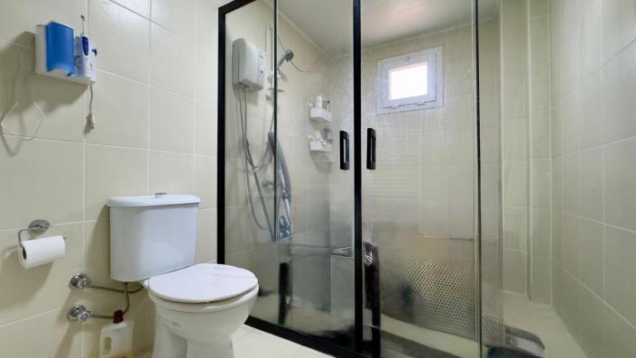 Image No.26-5 Bed Villa / Detached for sale