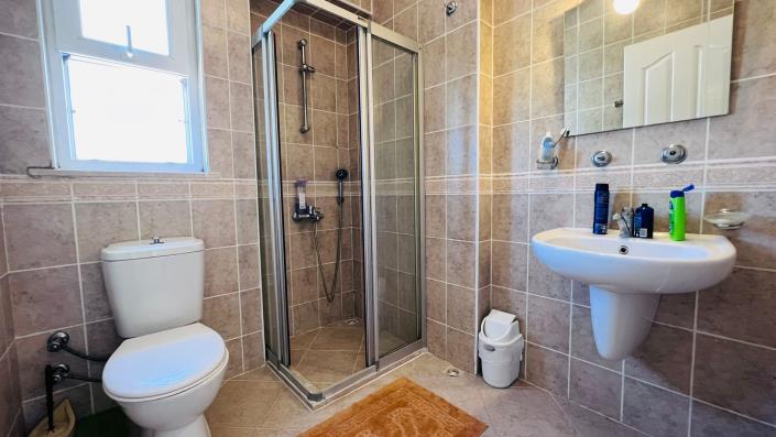 Image No.13-3 Bed Duplex for sale