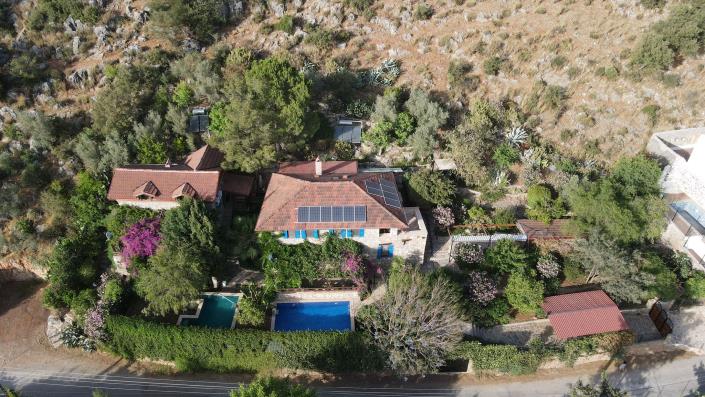 Image No.1-6 Bed Villa / Detached for sale
