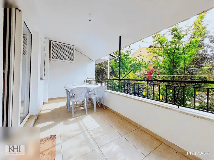 Image No.18-2 Bed Apartment for sale