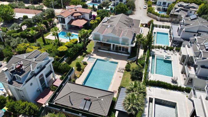 Image No.4-5 Bed Villa for sale