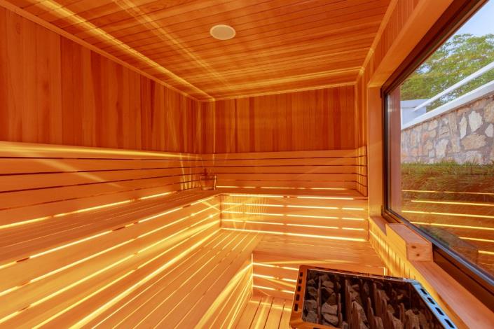 Image No.28-5 Bed Villa for sale