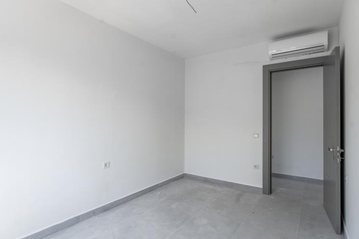 Image No.9-3 Bed Apartment for sale