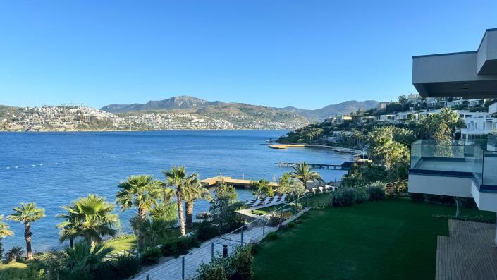 Image No.9-5 Bed Villa / Detached for sale