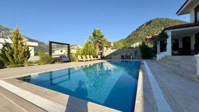 Stunning-Detached-Uzumlu-Villa--10-