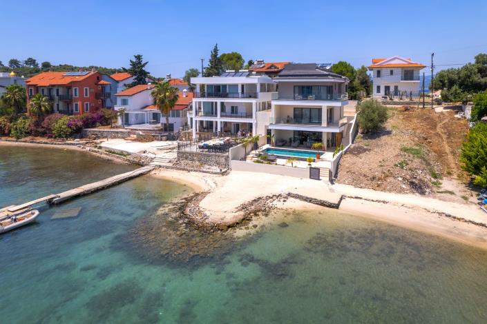 Image No.2-3 Bed Villa / Detached for sale