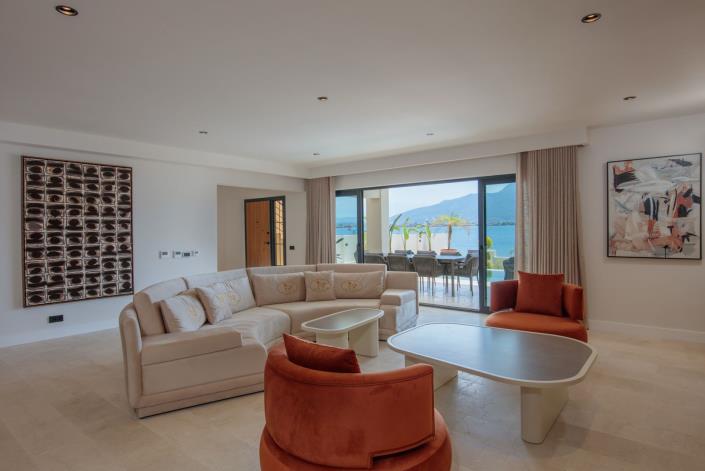 Image No.19-3 Bed Villa / Detached for sale