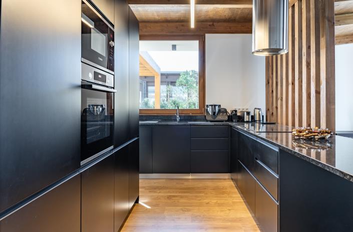 Image No.10-3 Bed Villa for sale