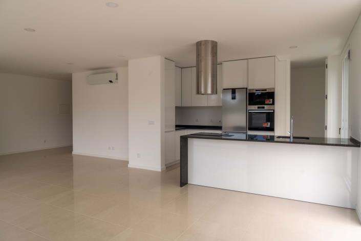 Image No.8-4 Bed Villa for sale