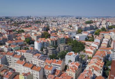 New-Spacious-Apartment-in-Graca--1-