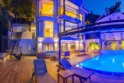 Luxury-Sea-View-Karagozler-Villa--15-