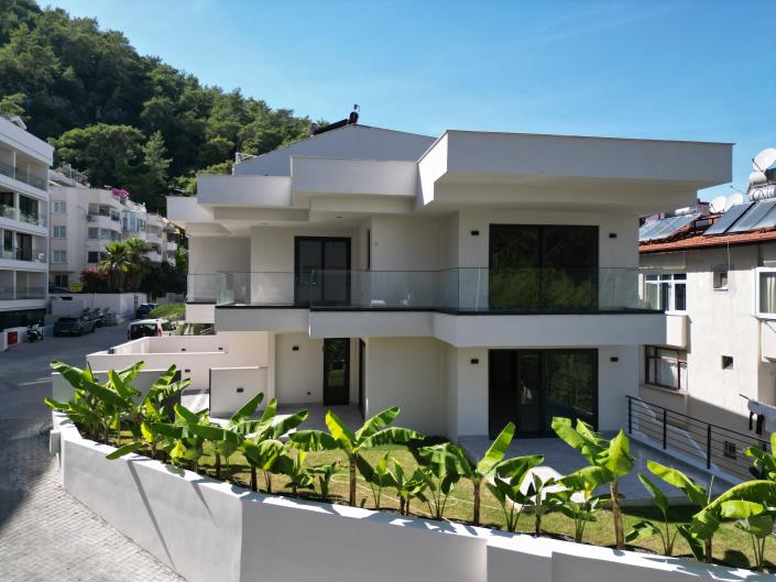 Image No.30-4 Bed Penthouse for sale