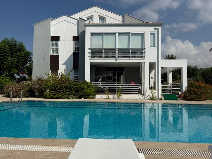 Image No.1-2 Bed Apartment for sale