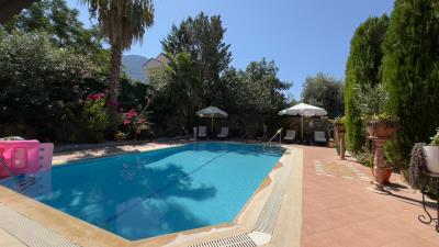 Superb-Contemporary-Villa-in-Ovacik--34-